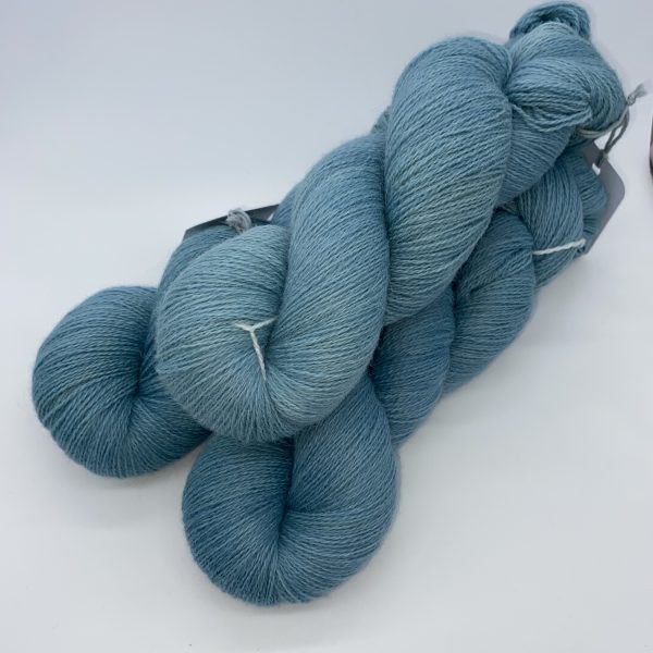 B. Alpaca Merino 09