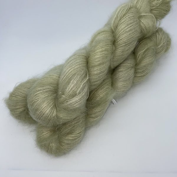 Mohair 18